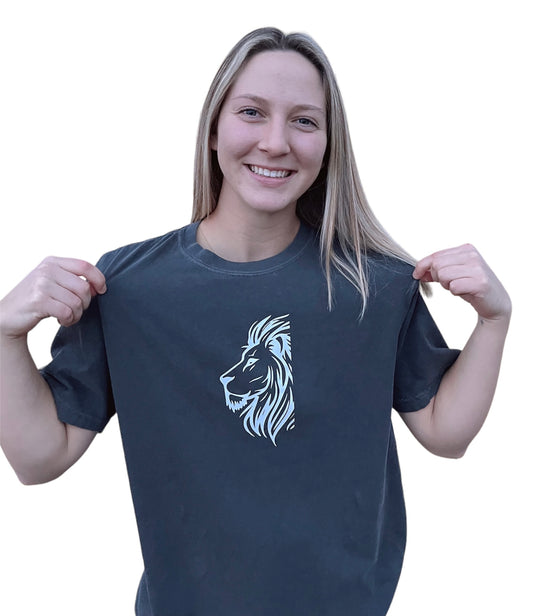 Autumn Earney Tee