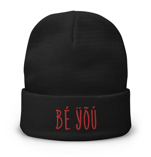 Black BÉ ŸÕÚ Beanie